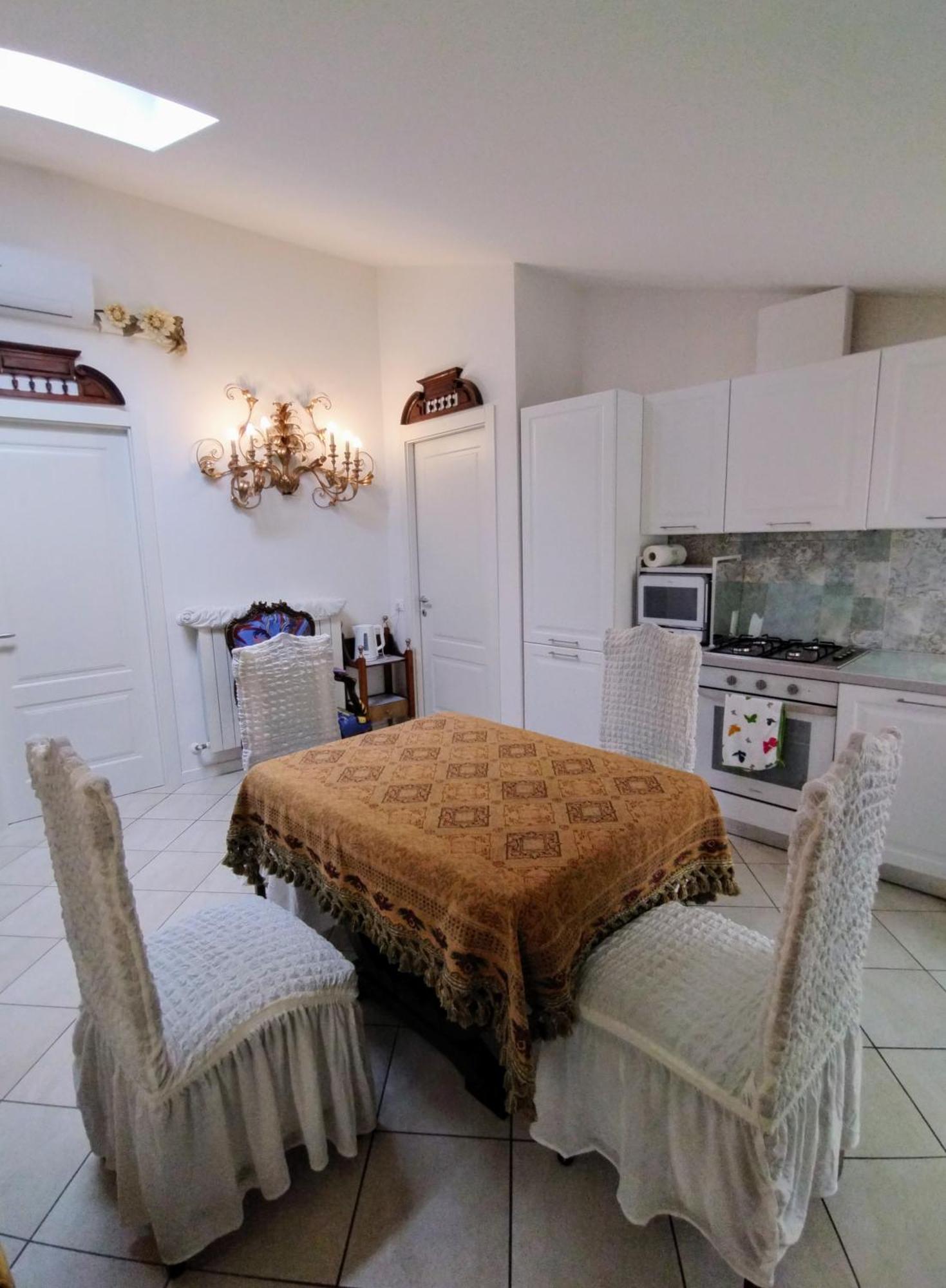 Mansarda Di Masha Διαμέρισμα Villongo SantʼAlessandro Εξωτερικό φωτογραφία