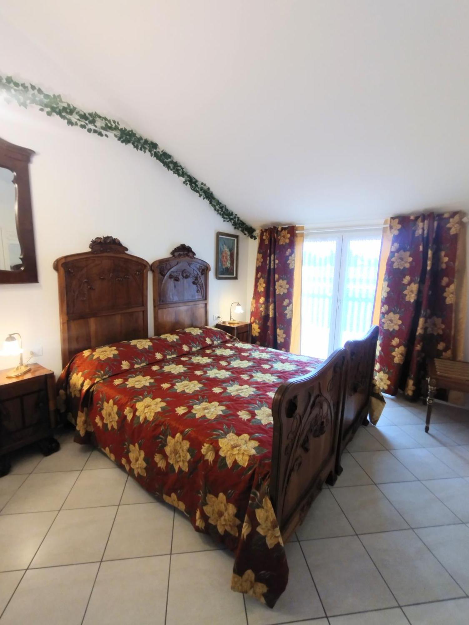 Mansarda Di Masha Διαμέρισμα Villongo SantʼAlessandro Εξωτερικό φωτογραφία